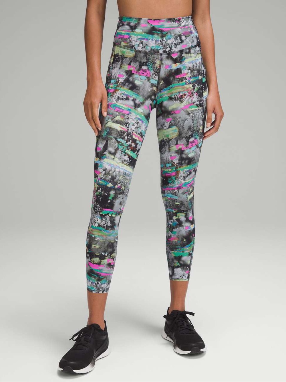 Lululemon Fast and Free High-Rise Tight 25" *Pockets
Paint Drift Multi
